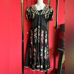 NWT$480 Johnny Was Ezra Embroidered Dress Slip